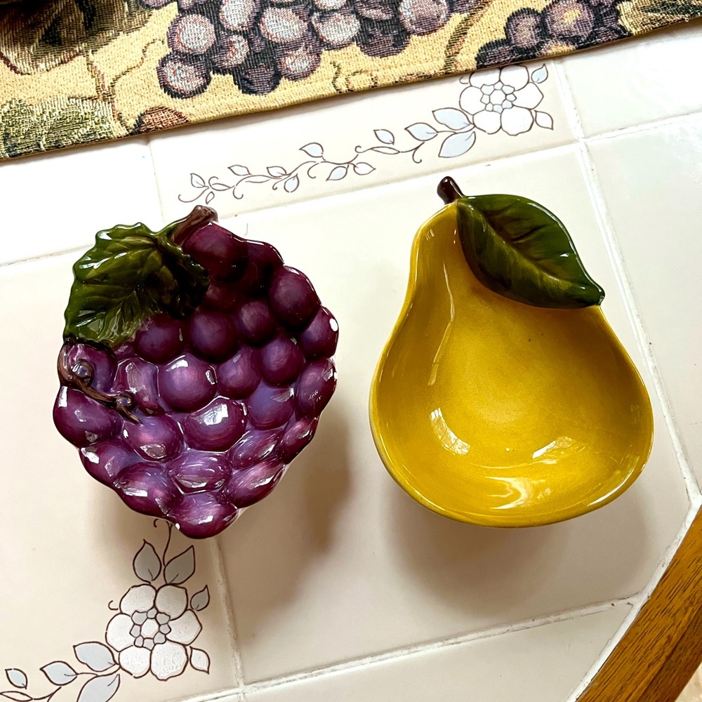 Decorative bowls